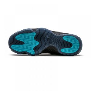 RETRO 11 ‘GAMMA BLUE’