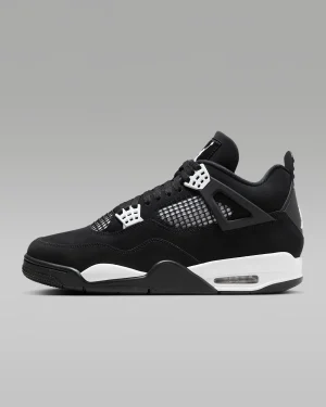 4 Retro ‘White Thunder’