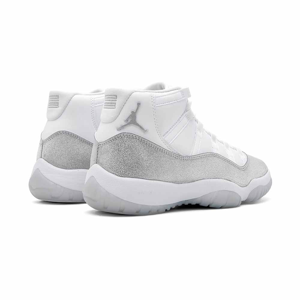 Air Jordan 11 Retro "METALLIC SILVER" - Image 3
