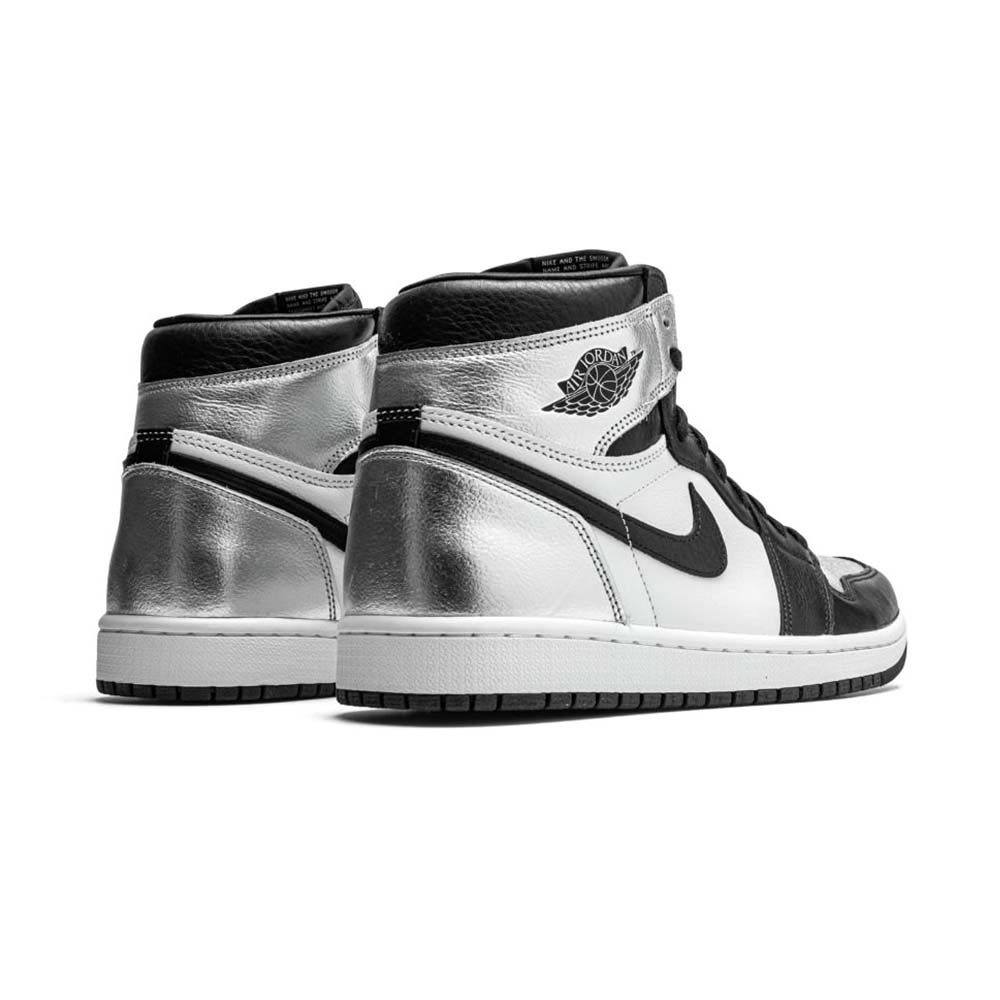 Wmns Air Jordan 1 Retro High OG 'Silver Toe' - Image 3
