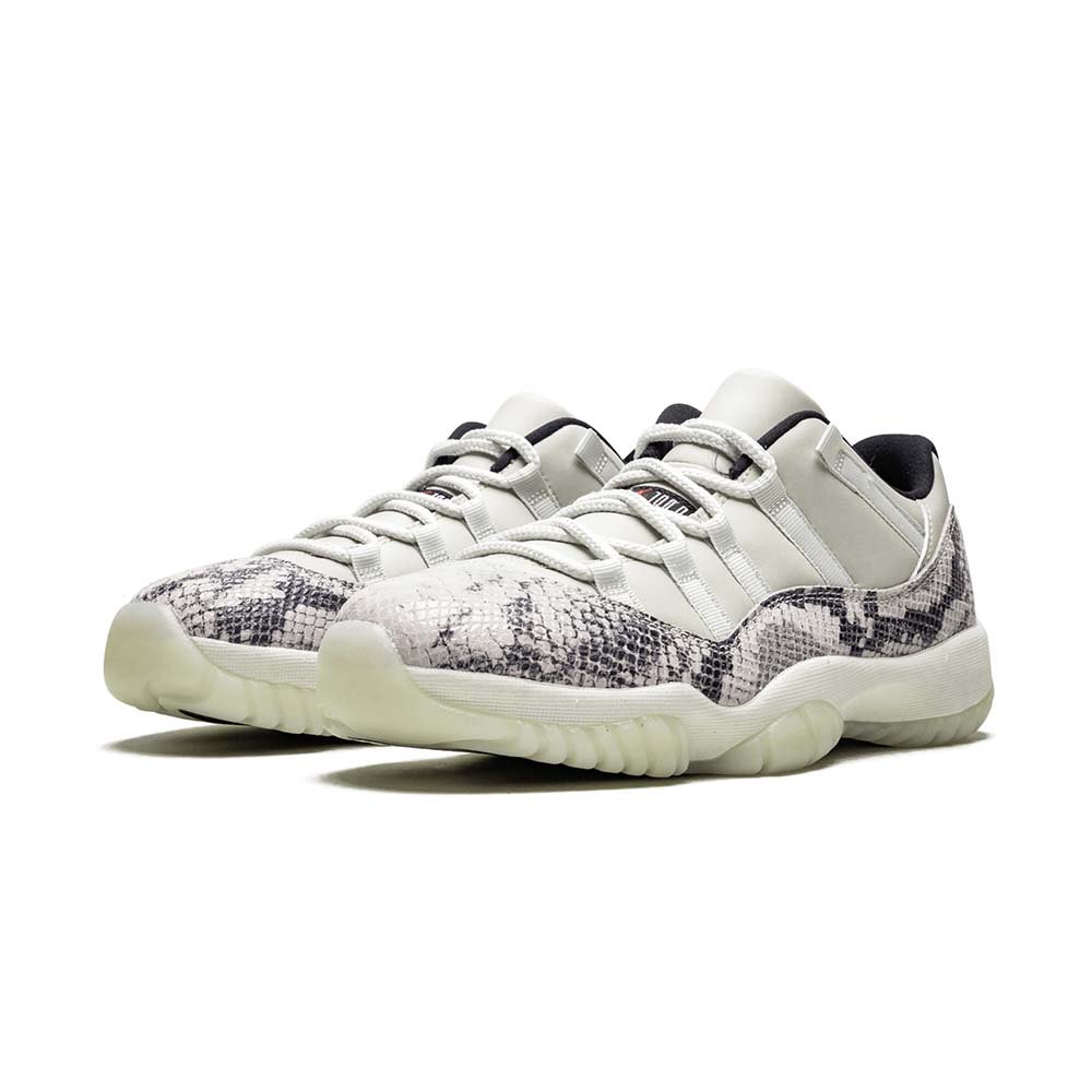 Air Jordan 11 Retro Low "Snakeskin Light Bone" - Image 2