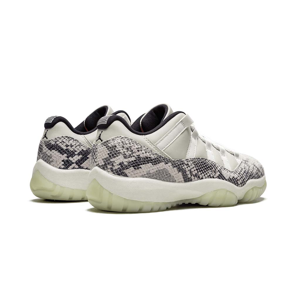 Air Jordan 11 Retro Low "Snakeskin Light Bone" - Image 3