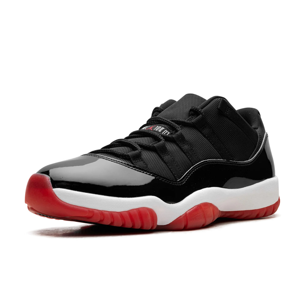 Air Jordan 11 Retro Low "Bred 2025" - Image 4